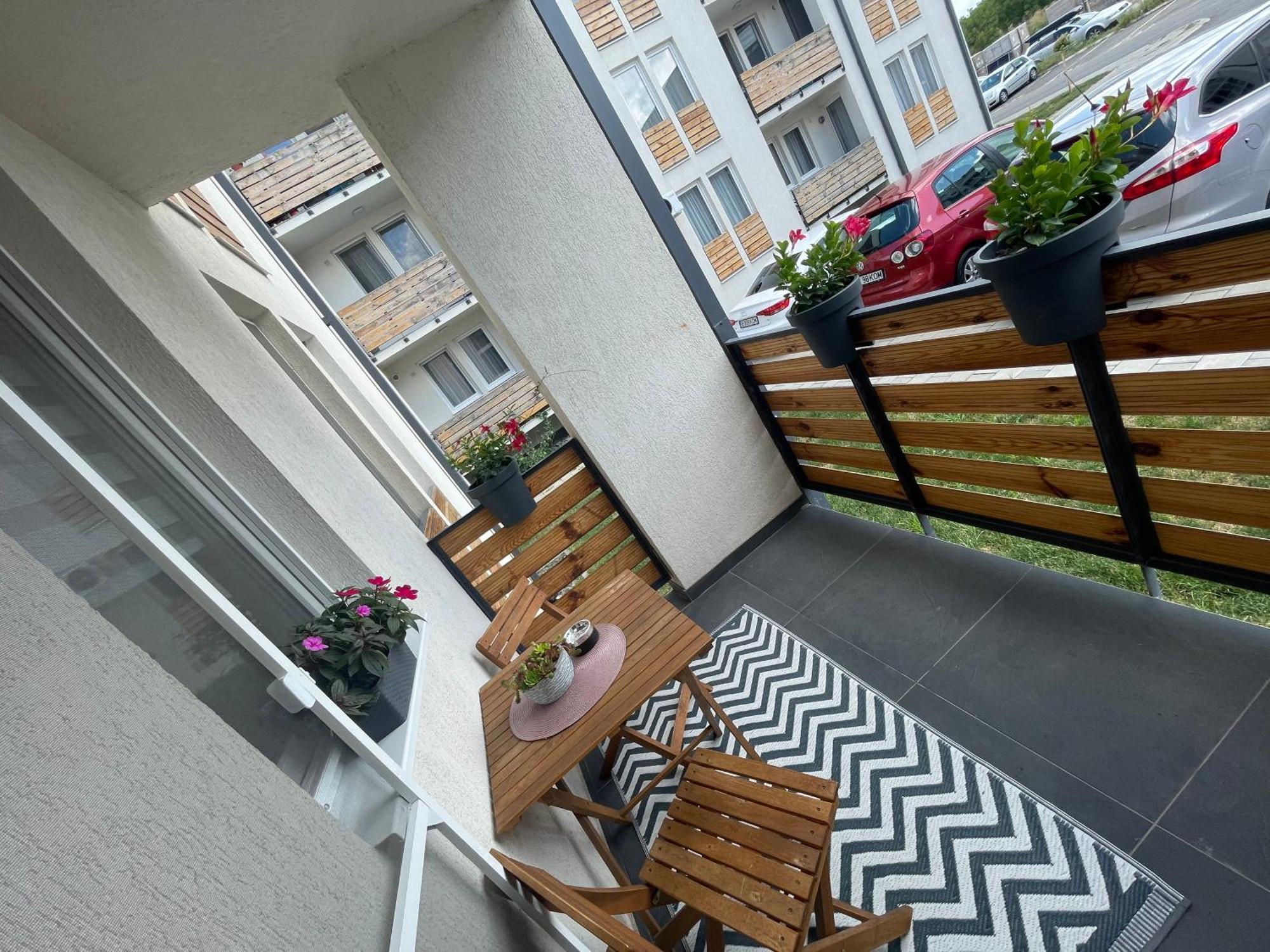 Ferienwohnung Apartament Bella Târgu-Mureş Exterior foto